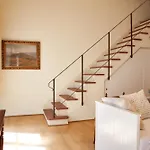 Apt In Via Ginori In A Historical Palazzo With Elevator
