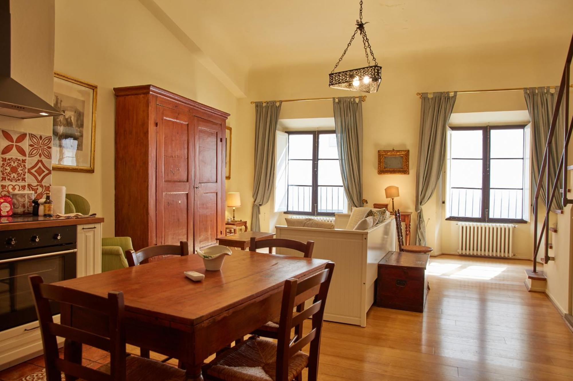 In Via Ginori In A Historical Palazzo With Elevator Apartamento