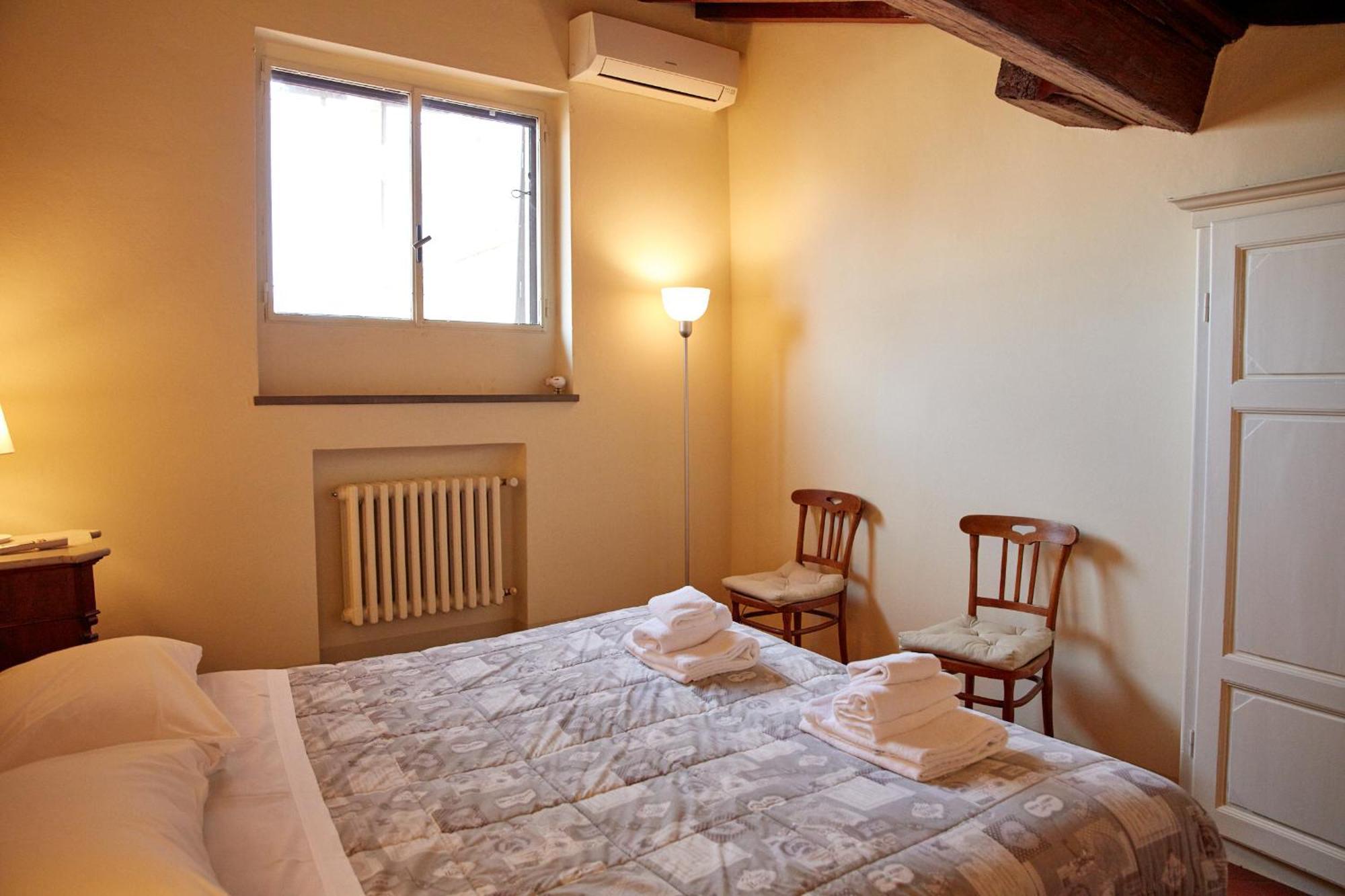 Apartamento In Via Ginori In A Historical Palazzo With Elevator
